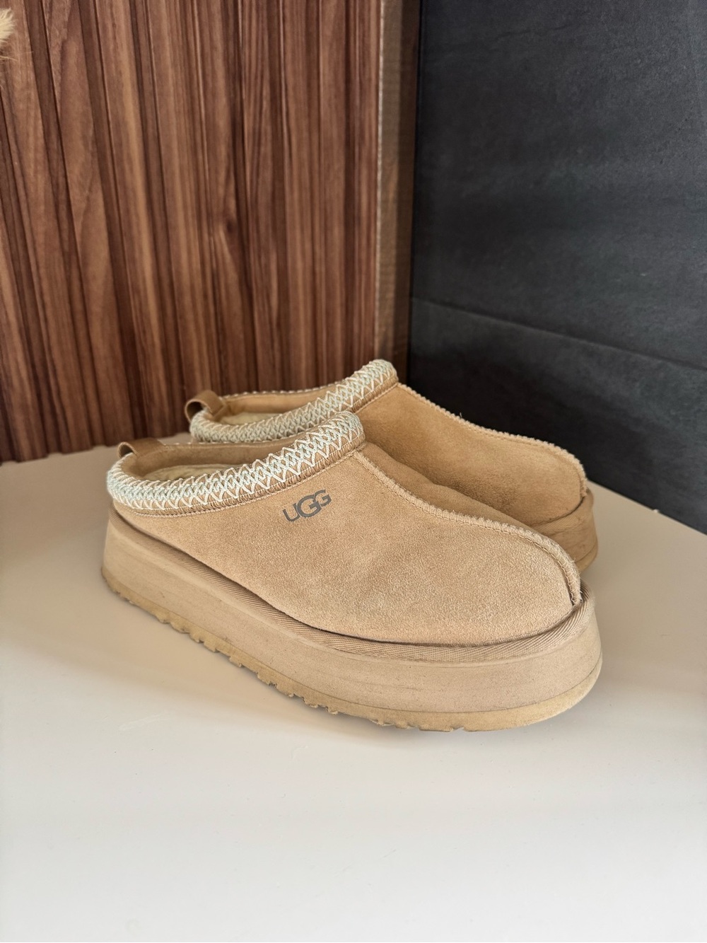 UGG Tazz II in Sand GUC